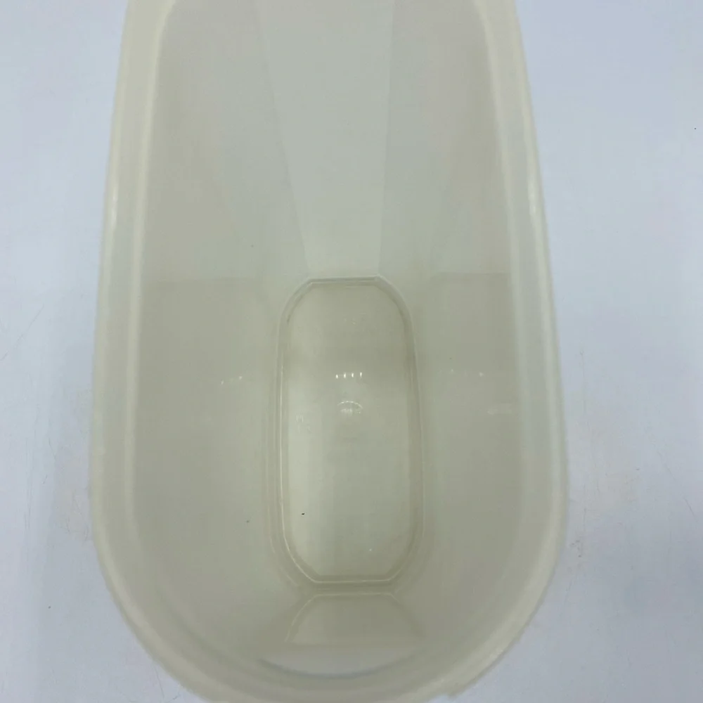 Tupperware Modular Mates Oval #4 Container 9.75 Cup #1614 Blue Seal Clear Body